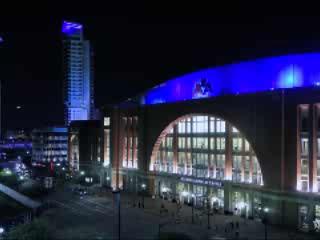 صور Blue Lights of Dallas المكان الرائع