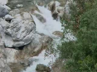 صور Helikon River نهر