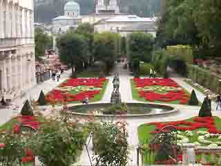 صور Mirabell gardens متنزّه