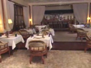 صور Restaurant of Hotel Metropole ألطَعَام