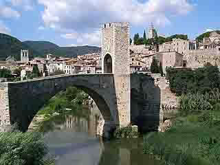 صور Besalú مدِينة