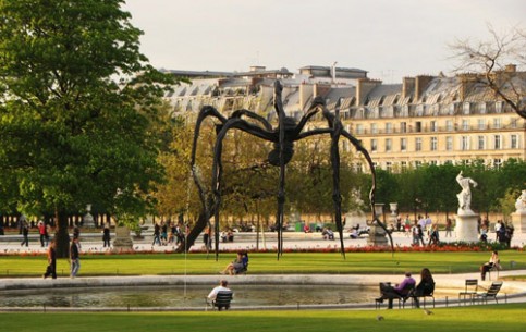 In the Tuileries Garden there is a collection of sculptures from the times of Louis XIV up to the beginning of XX century and two small museums of modern art