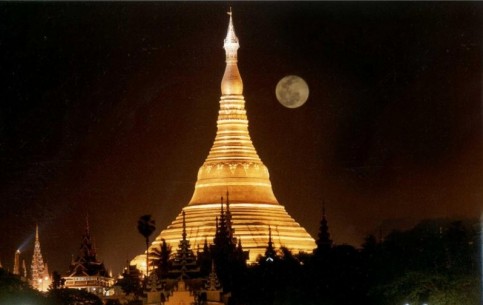 Yangon is cultural centre of Myanmar; Shwedagon Pagoda - the world largest buddhist temple, keps reliquiae of 4 Buddhas; Buddhist stupas.